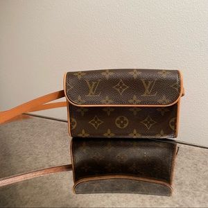 Louis Vuitton Belt Bag